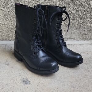 Steve Madden Black Combat Boots with Durable Rubber Sole